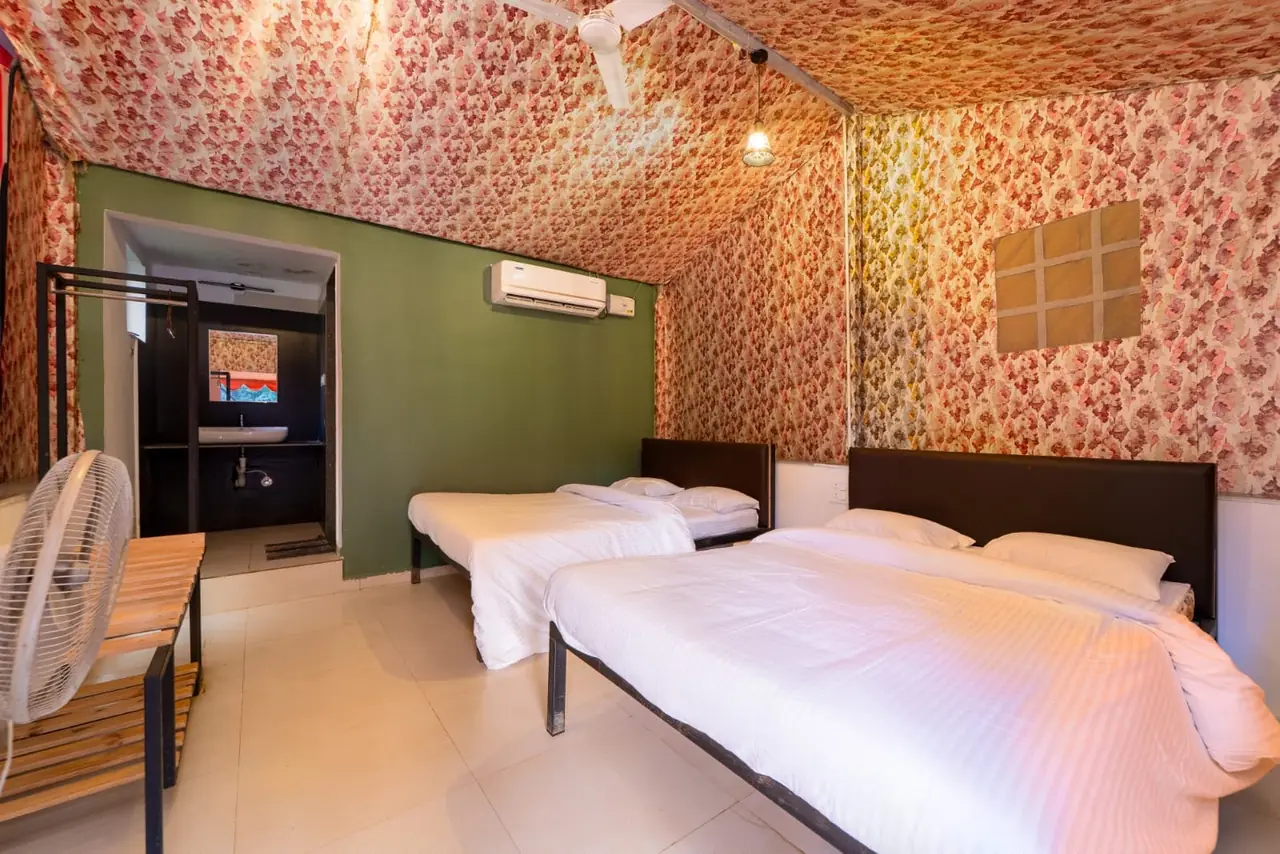 Maharaja cottage room