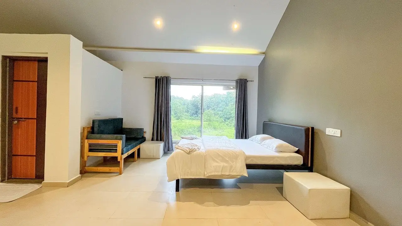 Deluxe room at Forest Pool Cottage Stay